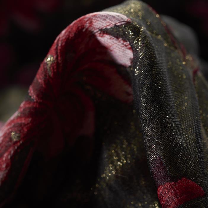 JACQUARD, SILK BLEND, METALLIC, RED ALERT&COVERT GREEN (P2-0001510)