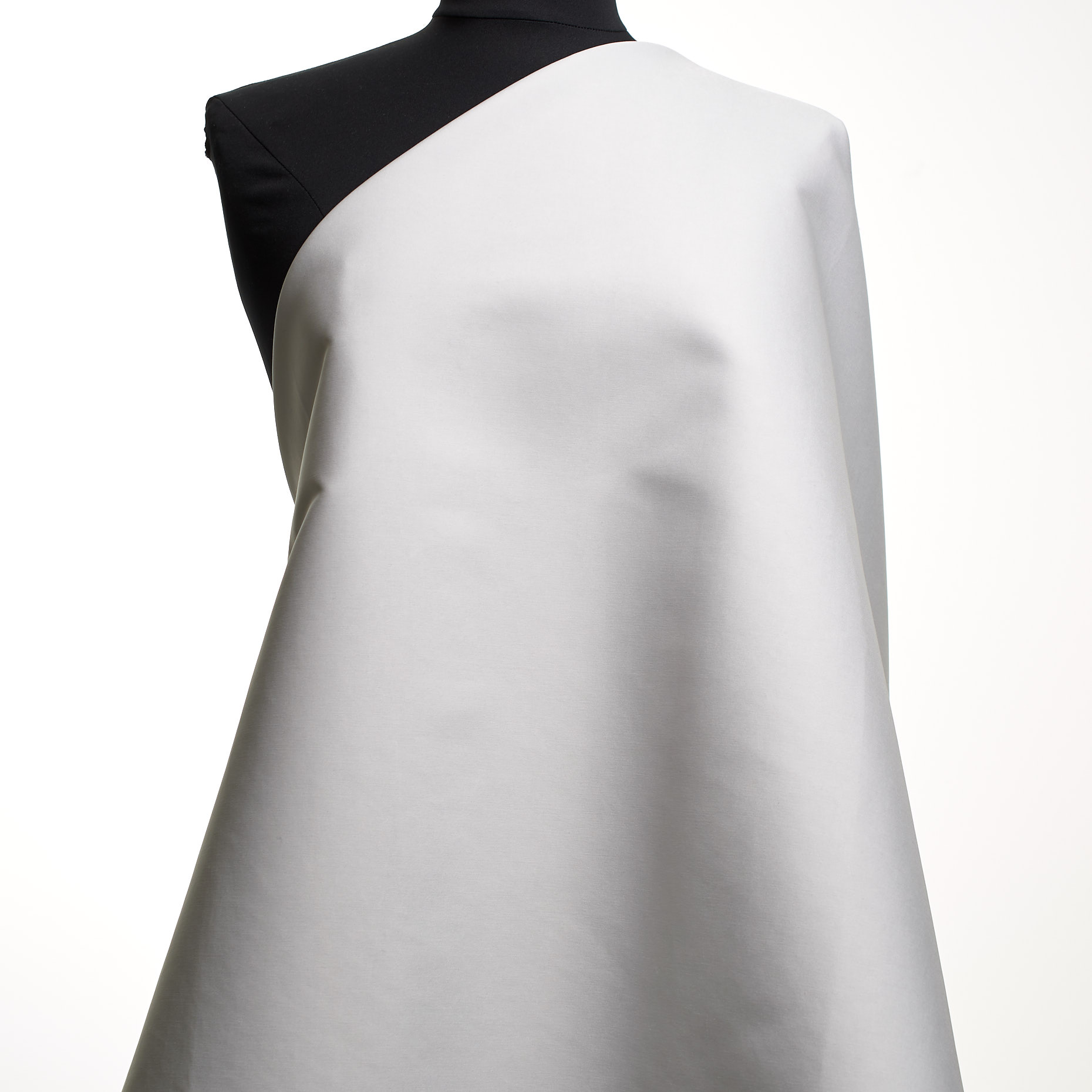 TWILL, COTTON BLEND, LUNAR ROCK (F000045040) - Mannequin