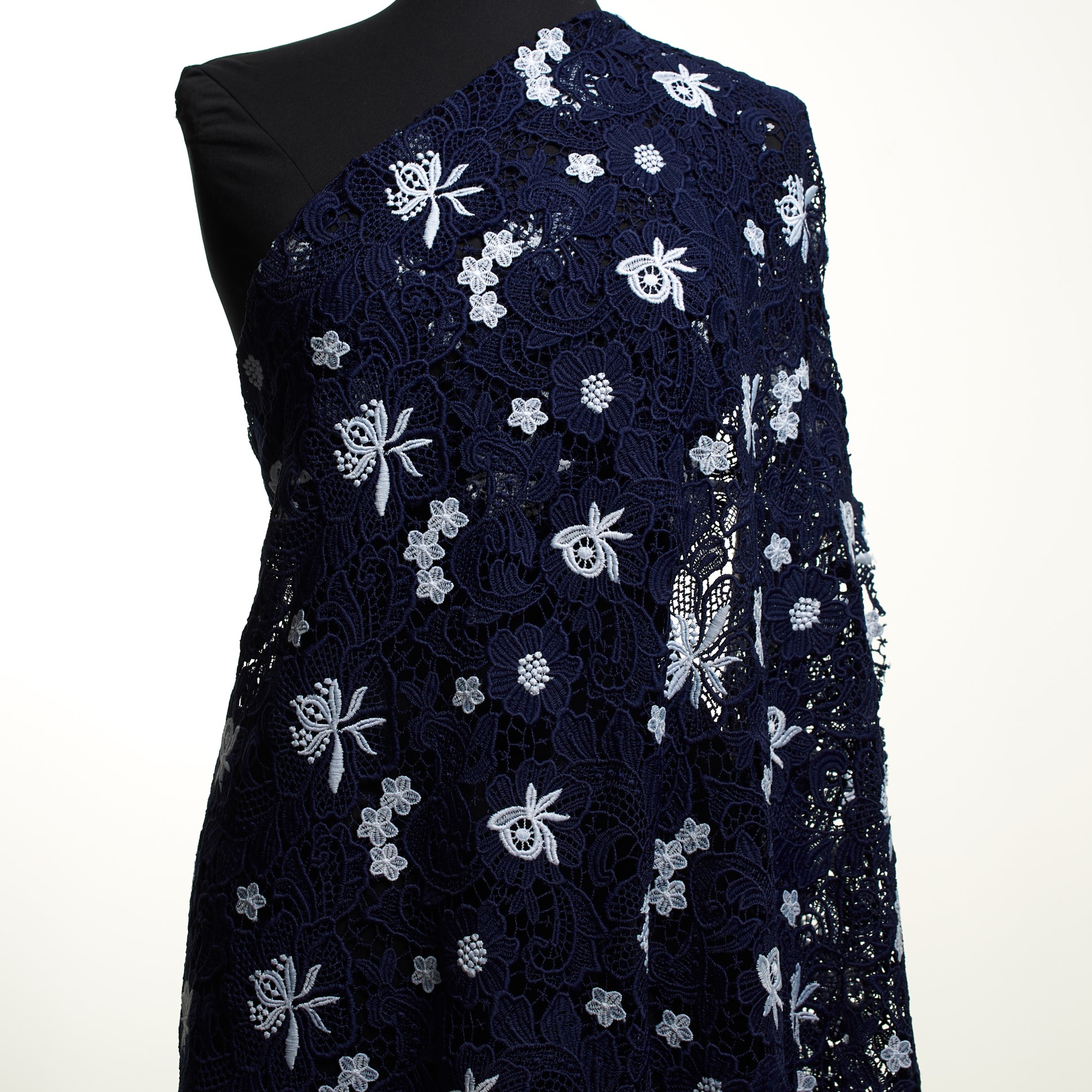 Spitze, Dark Navy&Snow White (F000033271) - Schaufensterpuppe