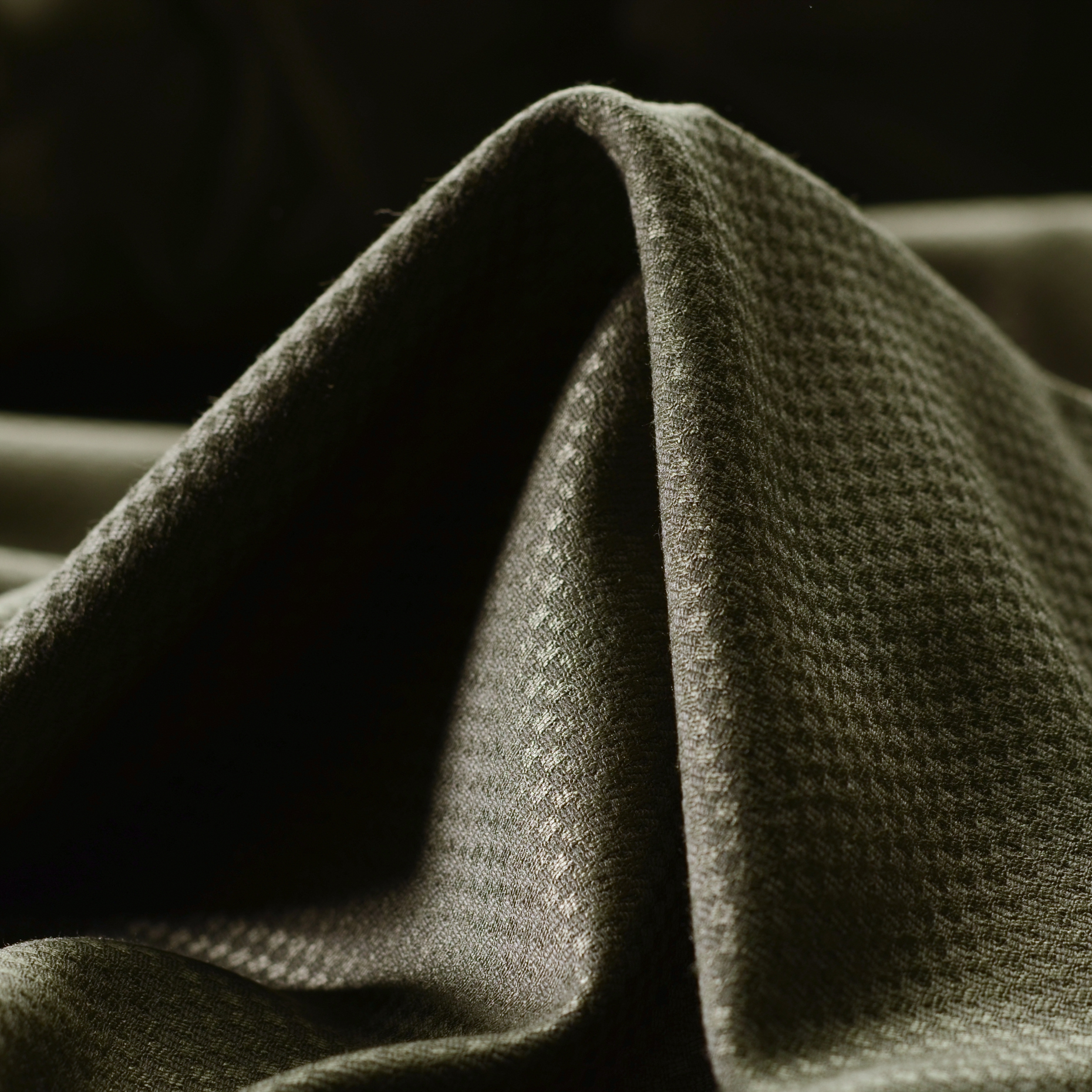 FINE WOOL, VISCOSE, MICRO DESIGN, KHAKI (F000017936)