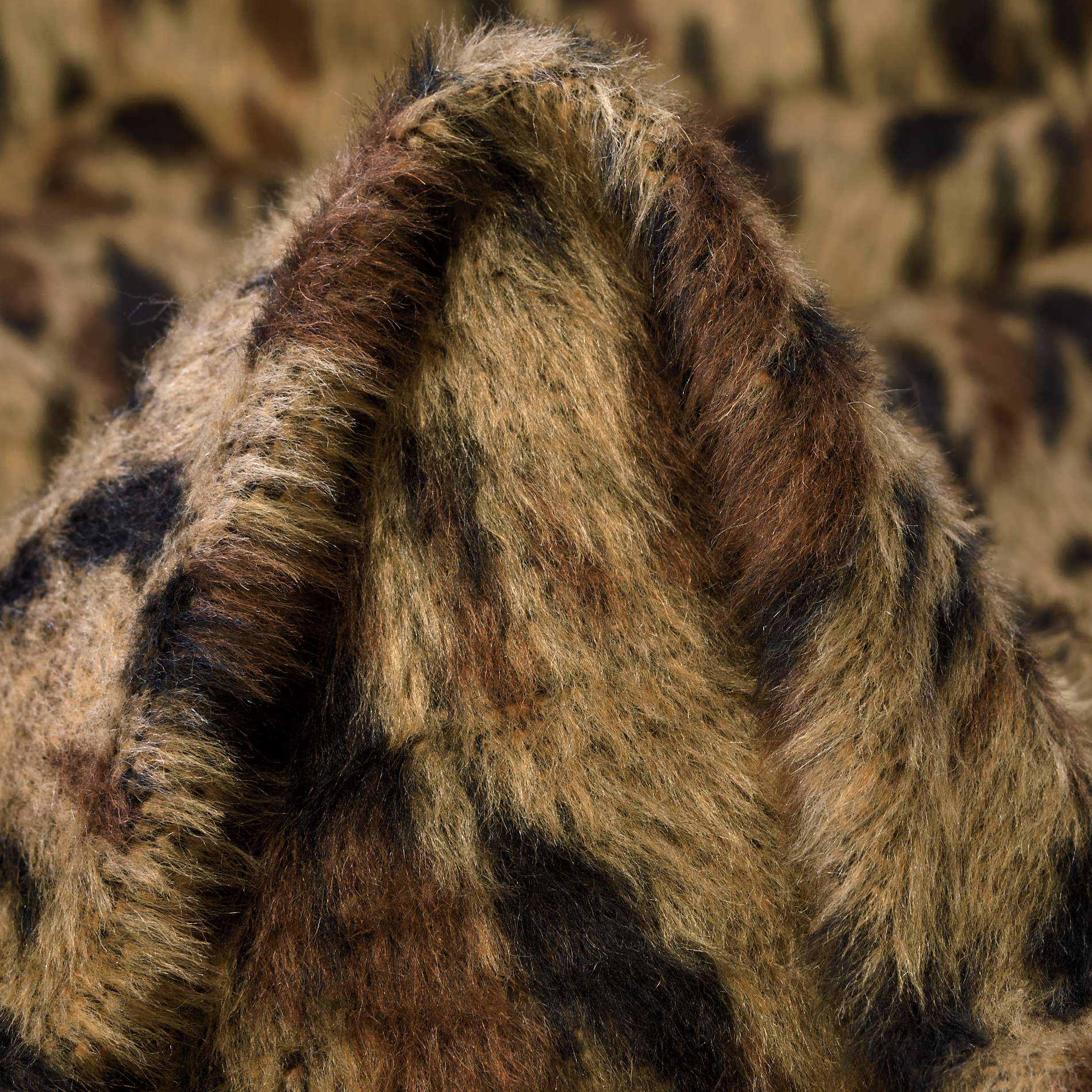 JACQUARD, WOOL BLEND, ANIMAL, IRISH CREAM&CHOCOLATE (F000035300)