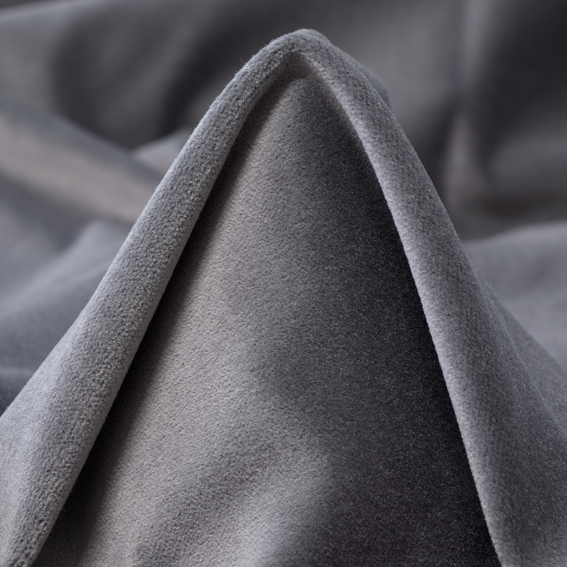 VELVET, COTTON, STEEL (F000039493)