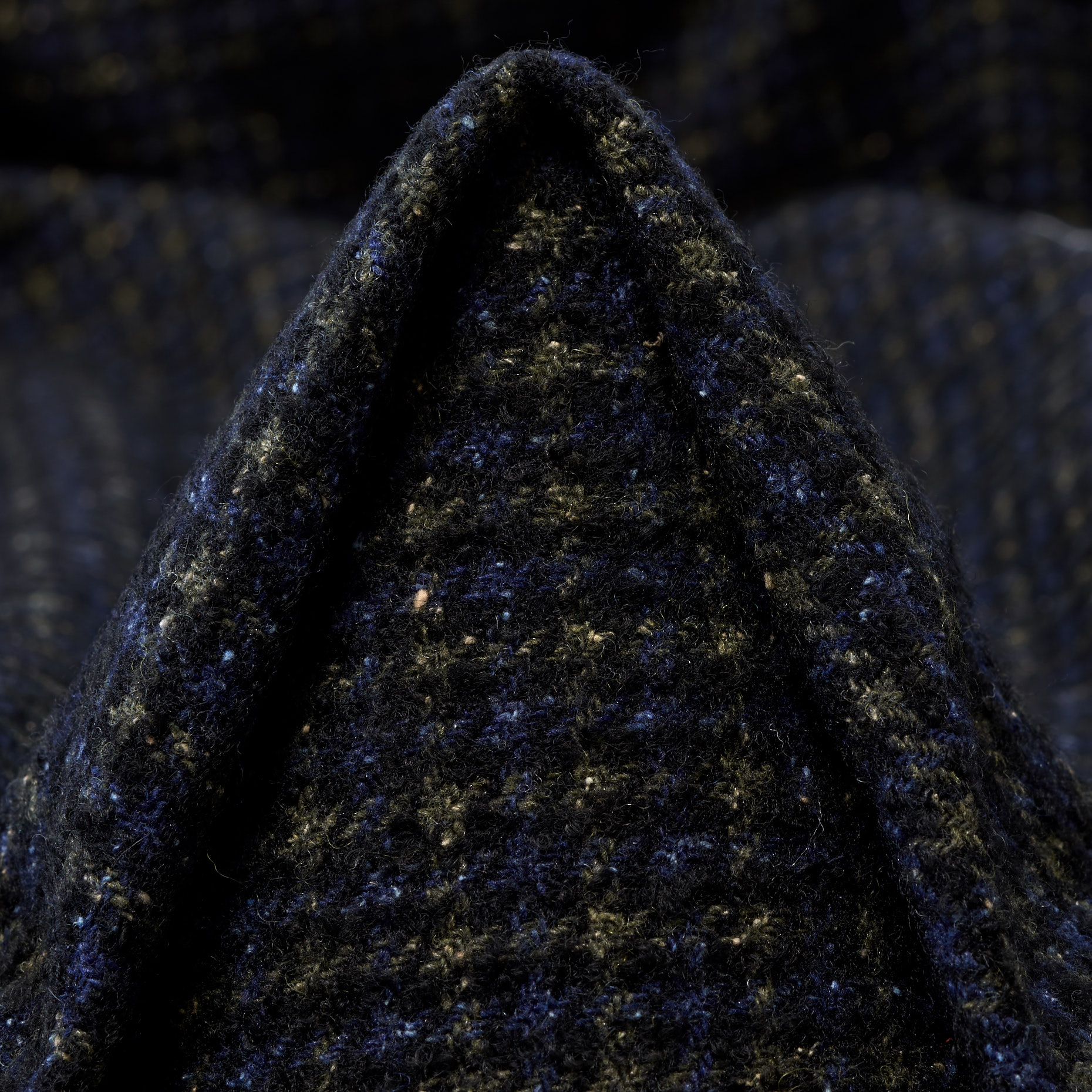 WOOL, CHECK, CAVIAR&IRISH CREAM