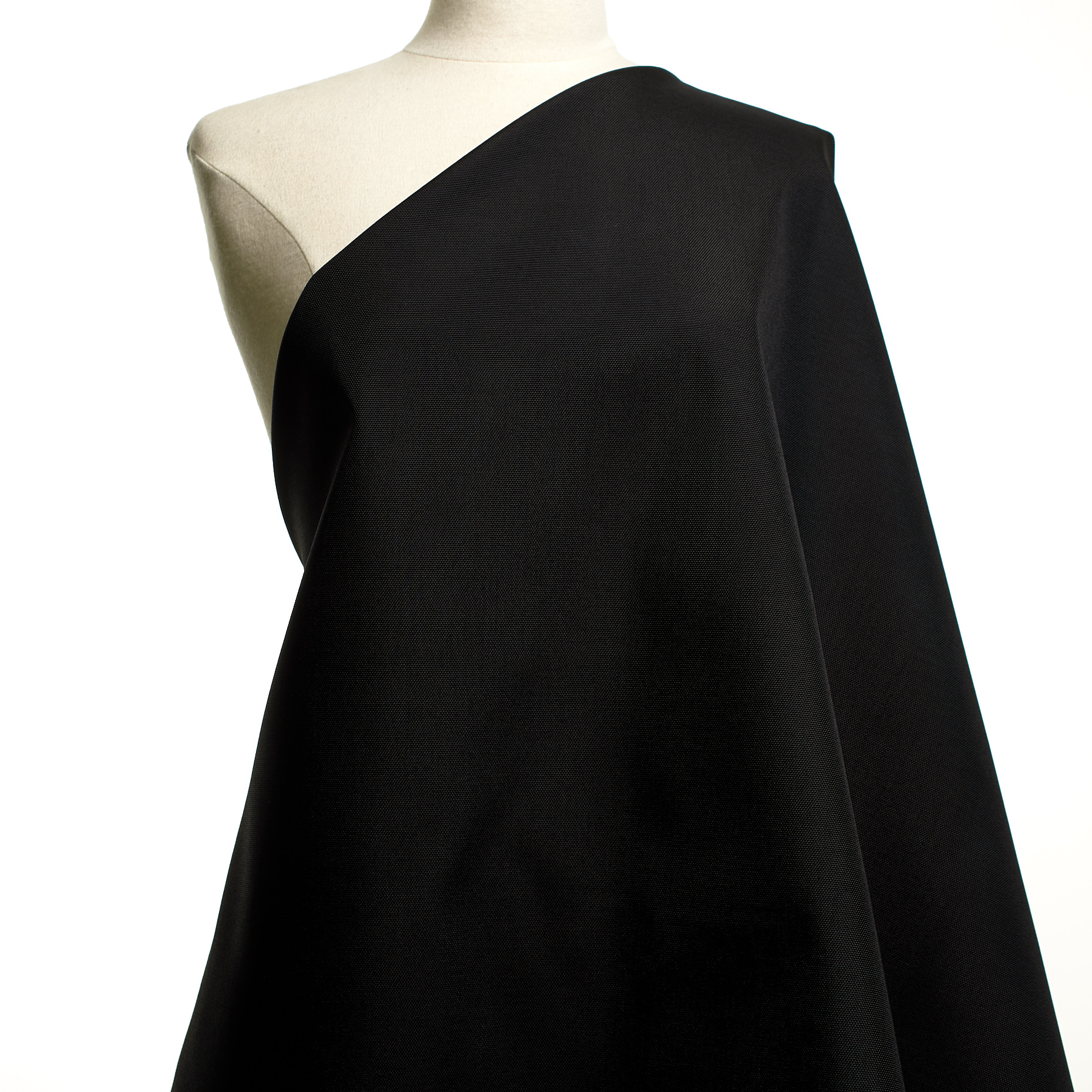 CANVAS, RAVEN BLACK (F000048965) - Mannequin