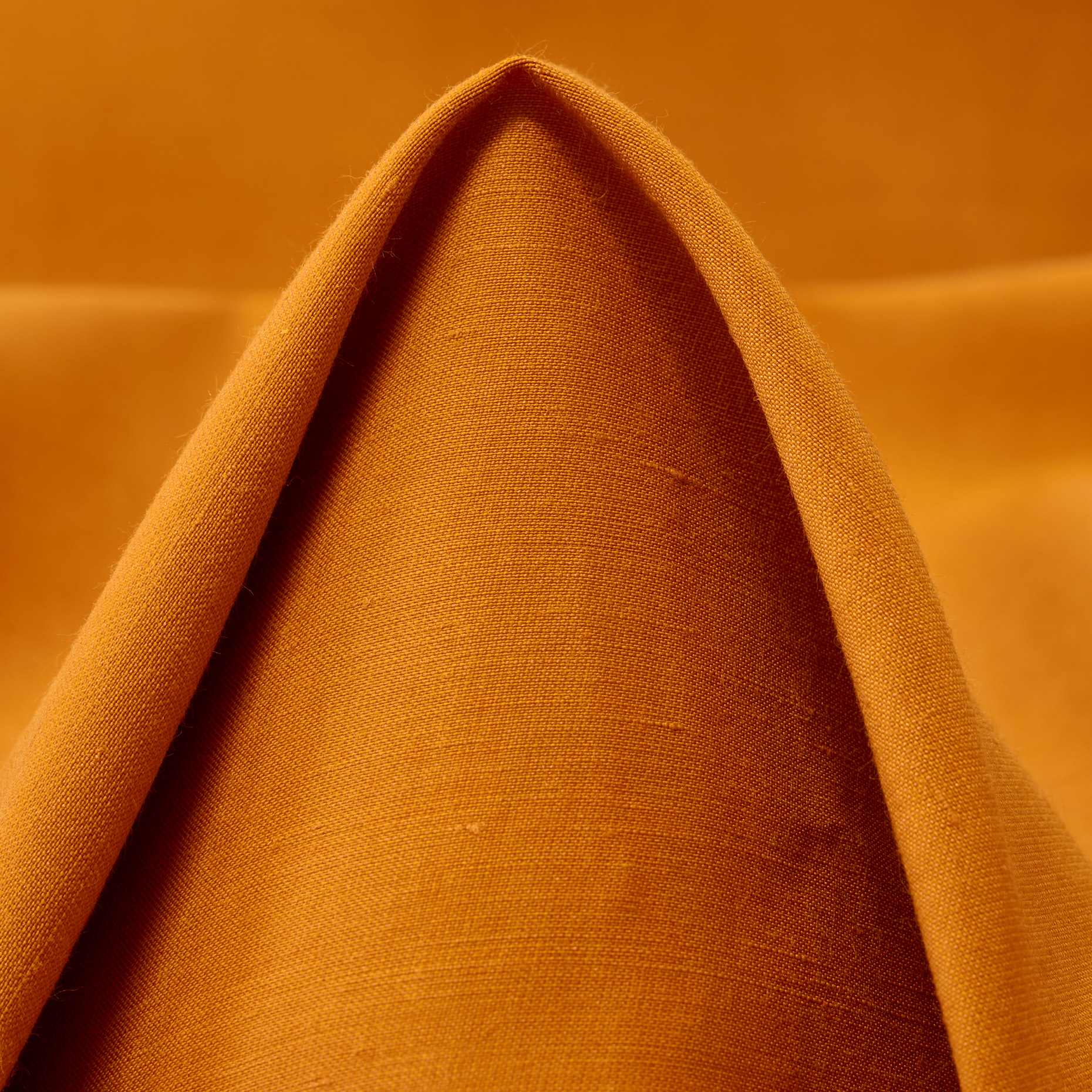 SATIN, LINEN, VISCOSE, PEACH CARAMEL (T0000569)