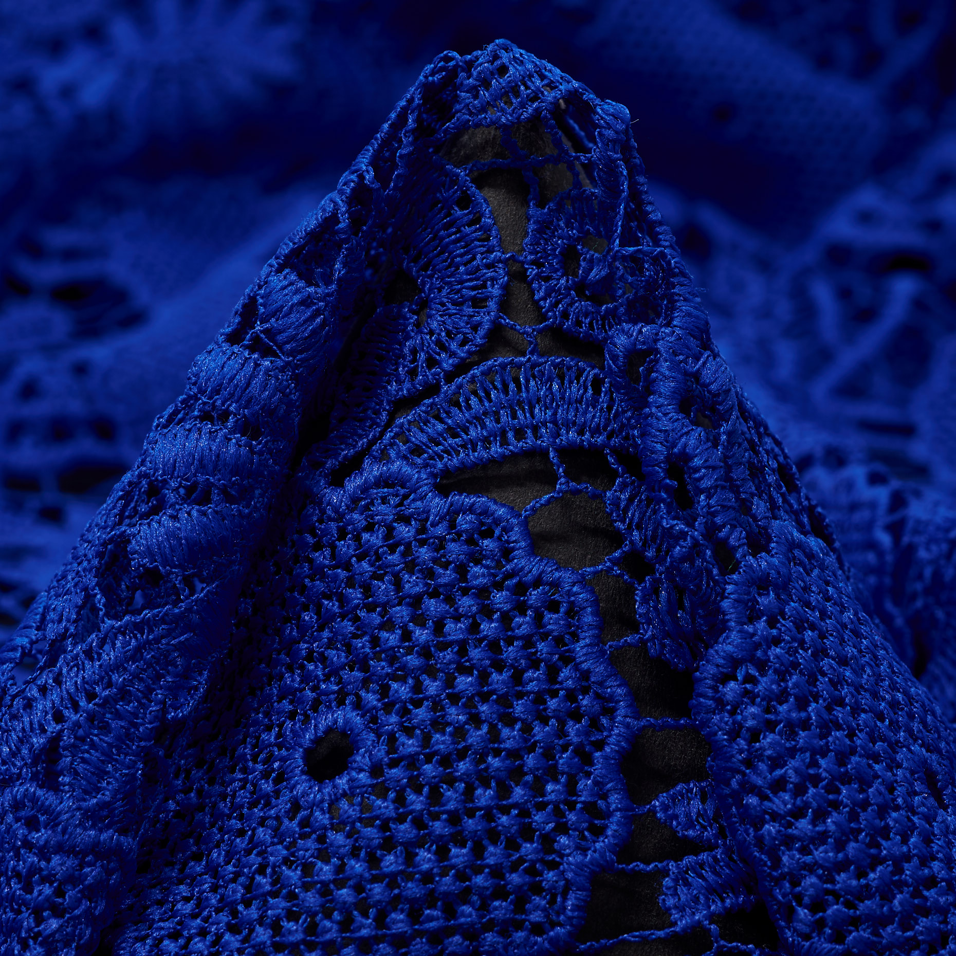 LACE, FLORAL, ULTRAMARINE (F000029290)