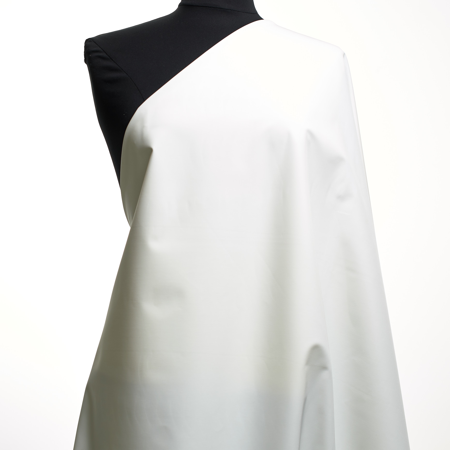 OUTDOOR, BONDED, VAPOROUS GRAY (F000007691) - Mannequin