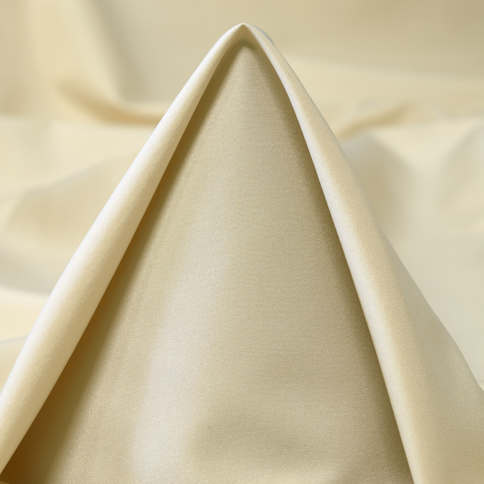 OUTDOOR, PERFECTLY PALE (F000003788)