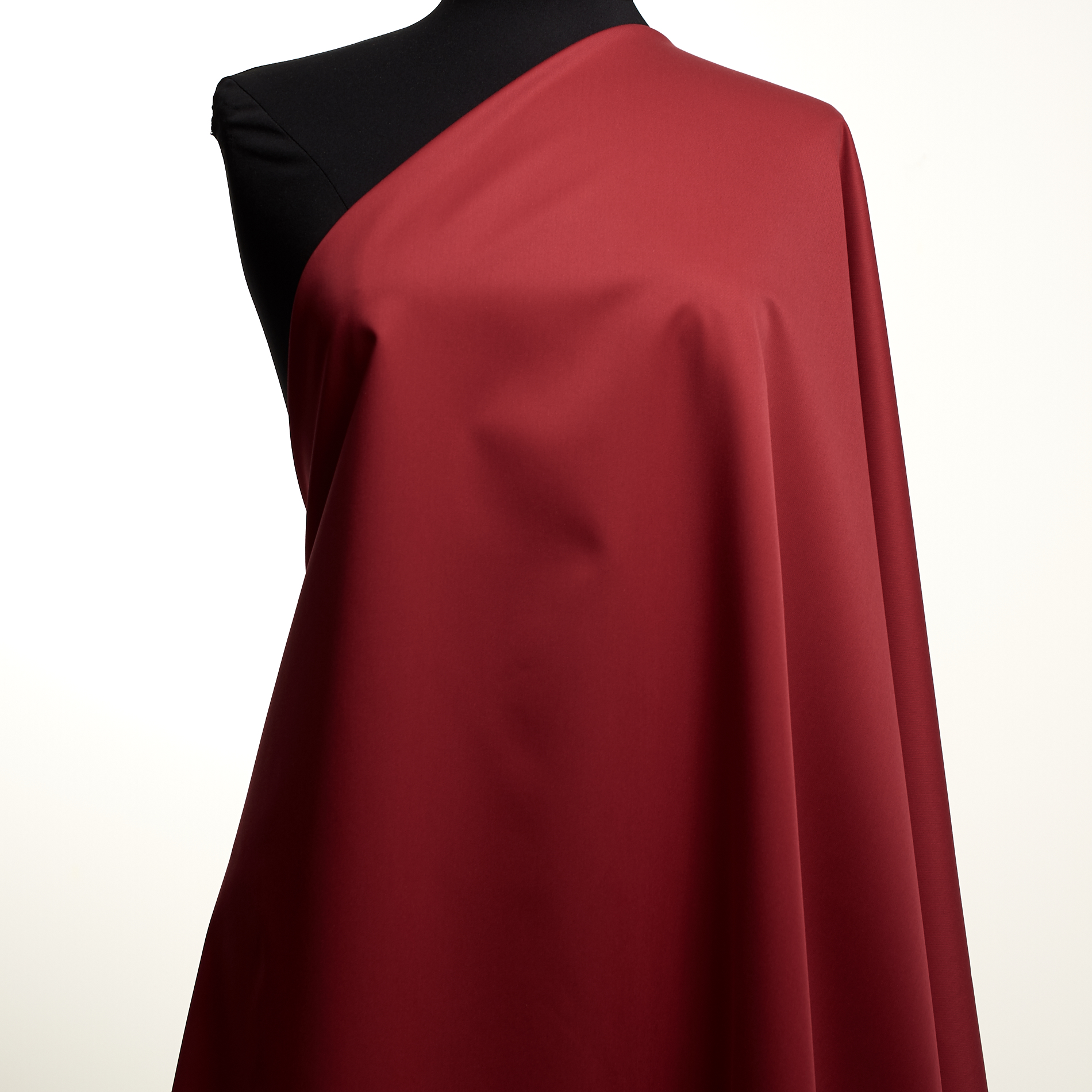 GABARDINE, COTTON, RASPBERRY (F000036192) - Mannequin
