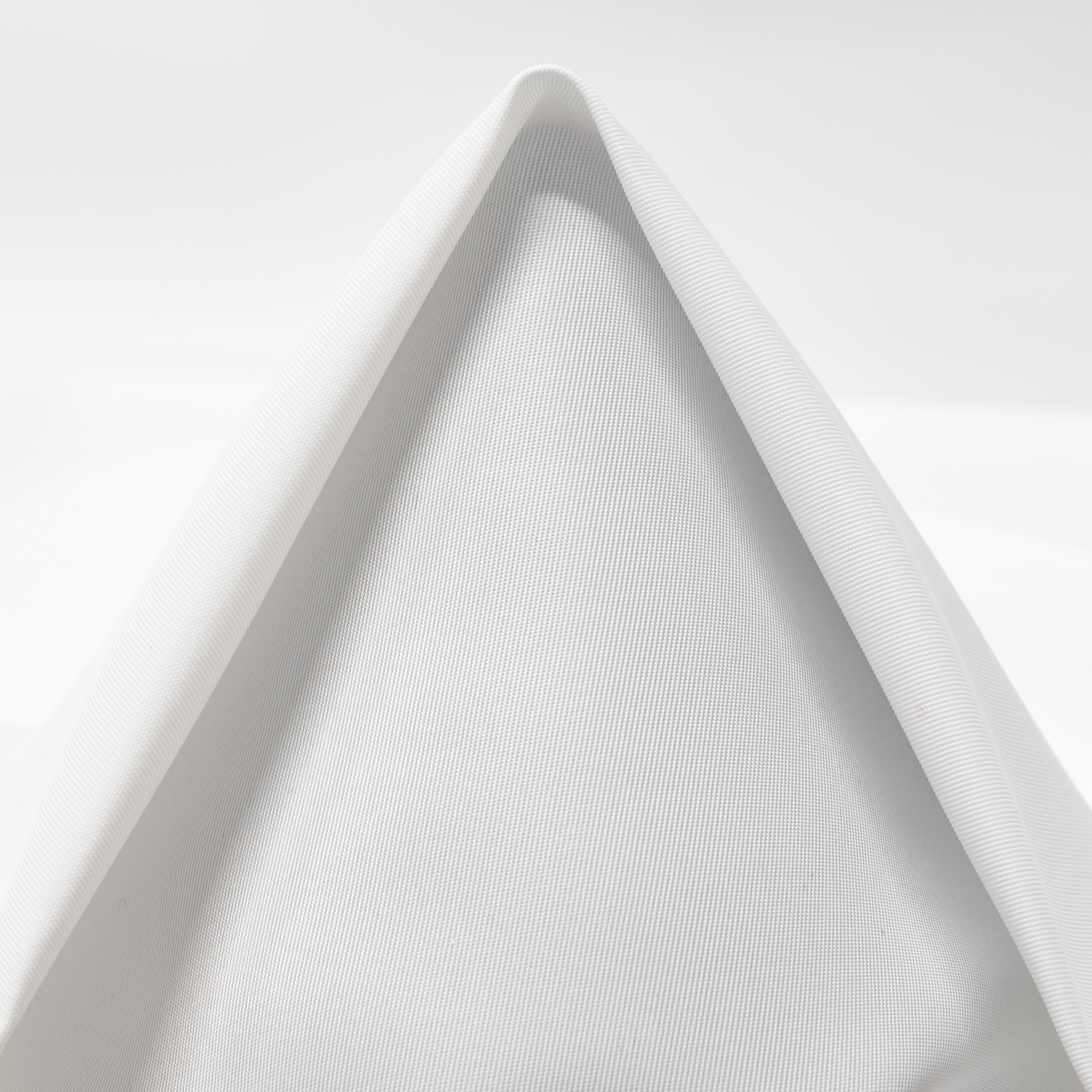 OUTDOOR, TWILL, STIFF, BRILLIANT WHITE (F000046539)