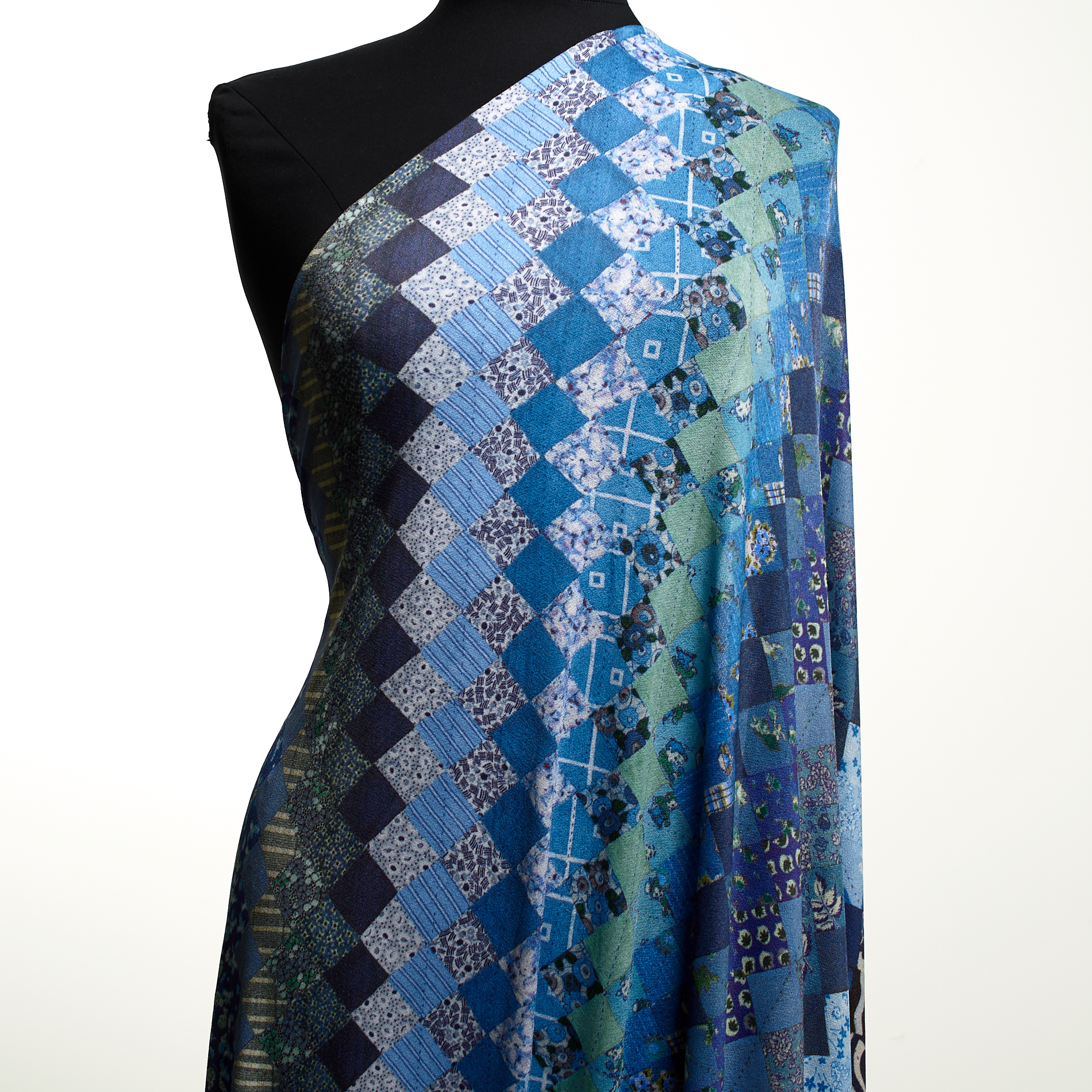 Одиночный Джерси, Шерсть, Принт, Vivid Blue (F000032051) - Манекен