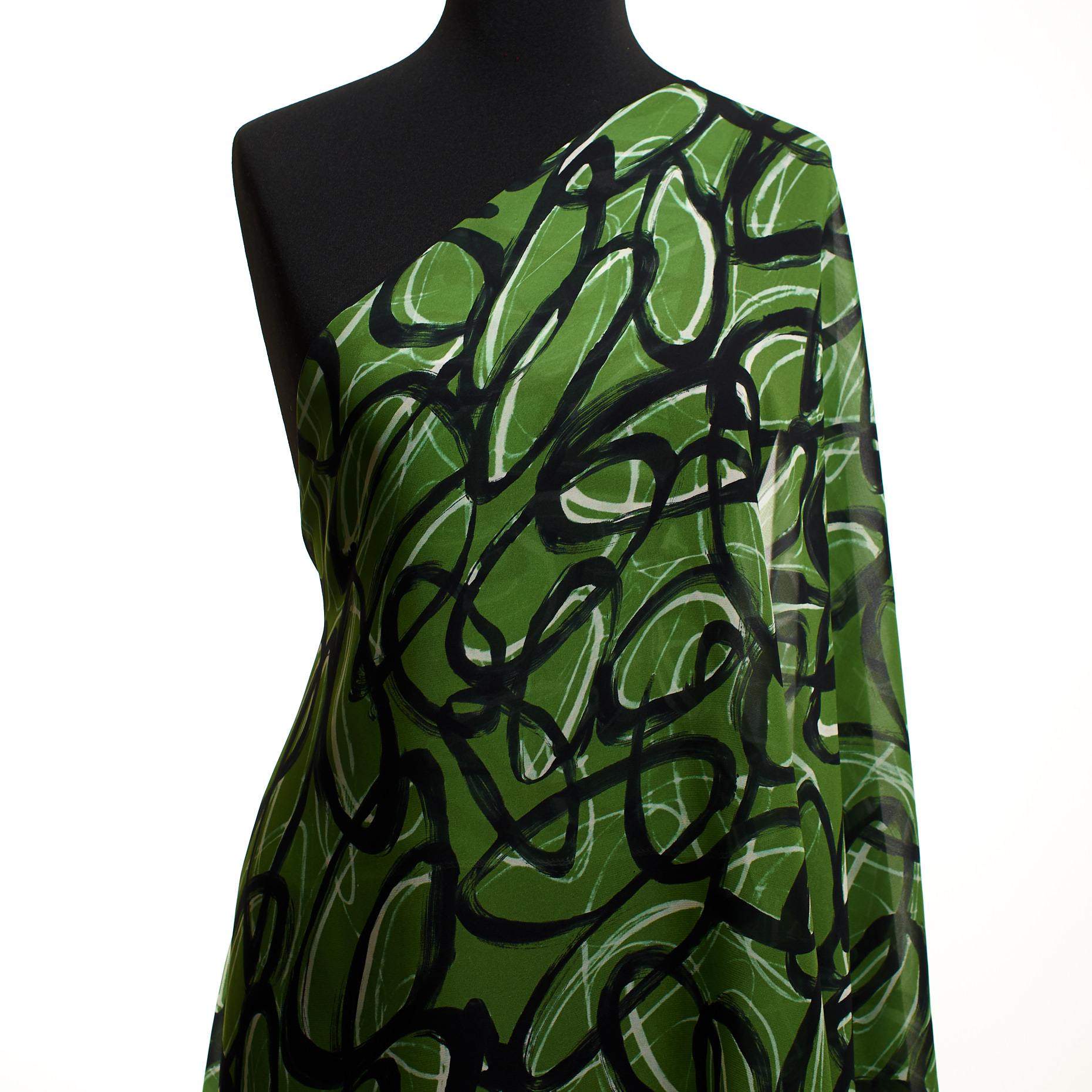 CHIFFON, VISCOSE, PRINTED, GRASS GREEN&RAVEN BLACK (F000049403) - Mannequin