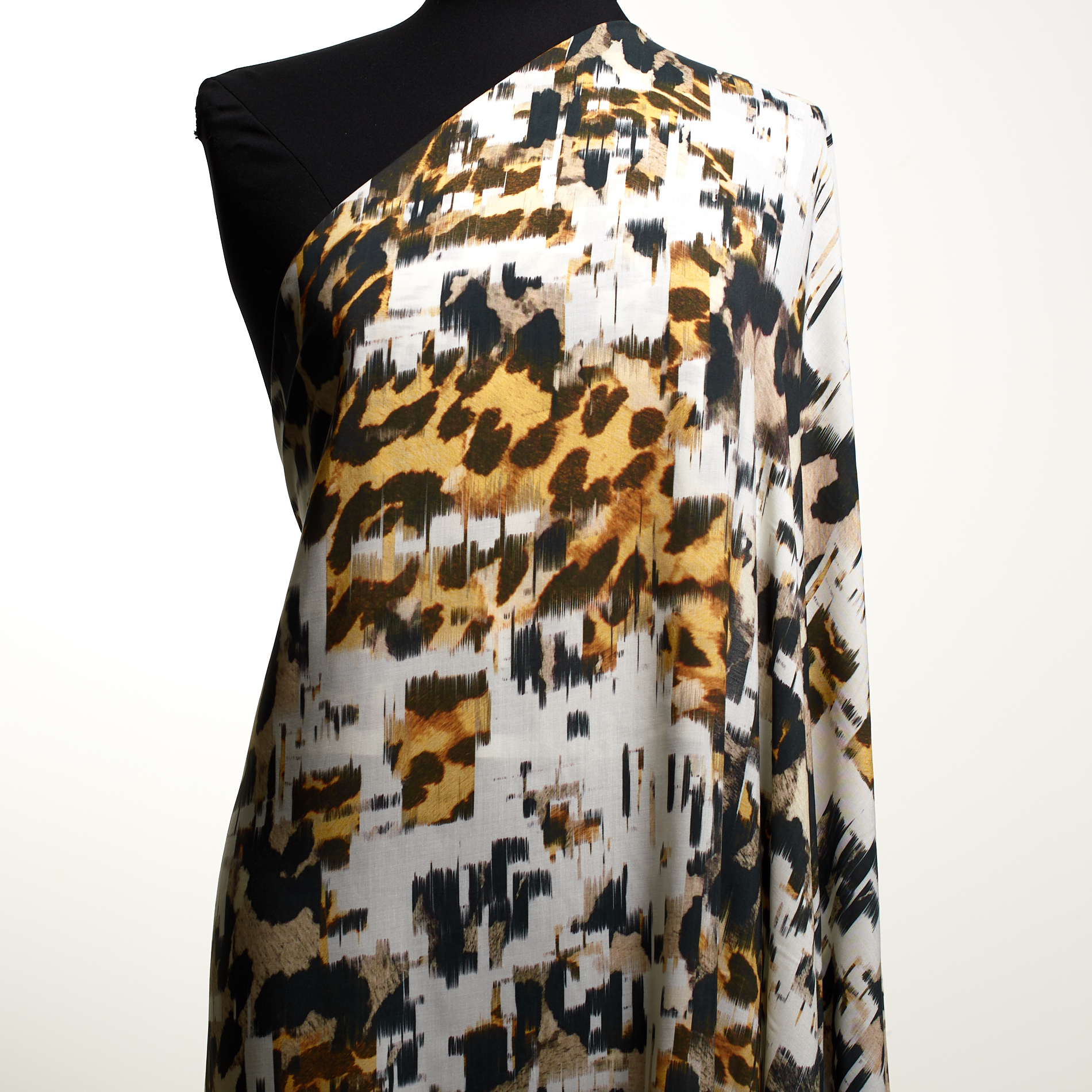 BATISTE, VISCOSE, PRINTED, OYSTER GRAY (F000032322) - Mannequin