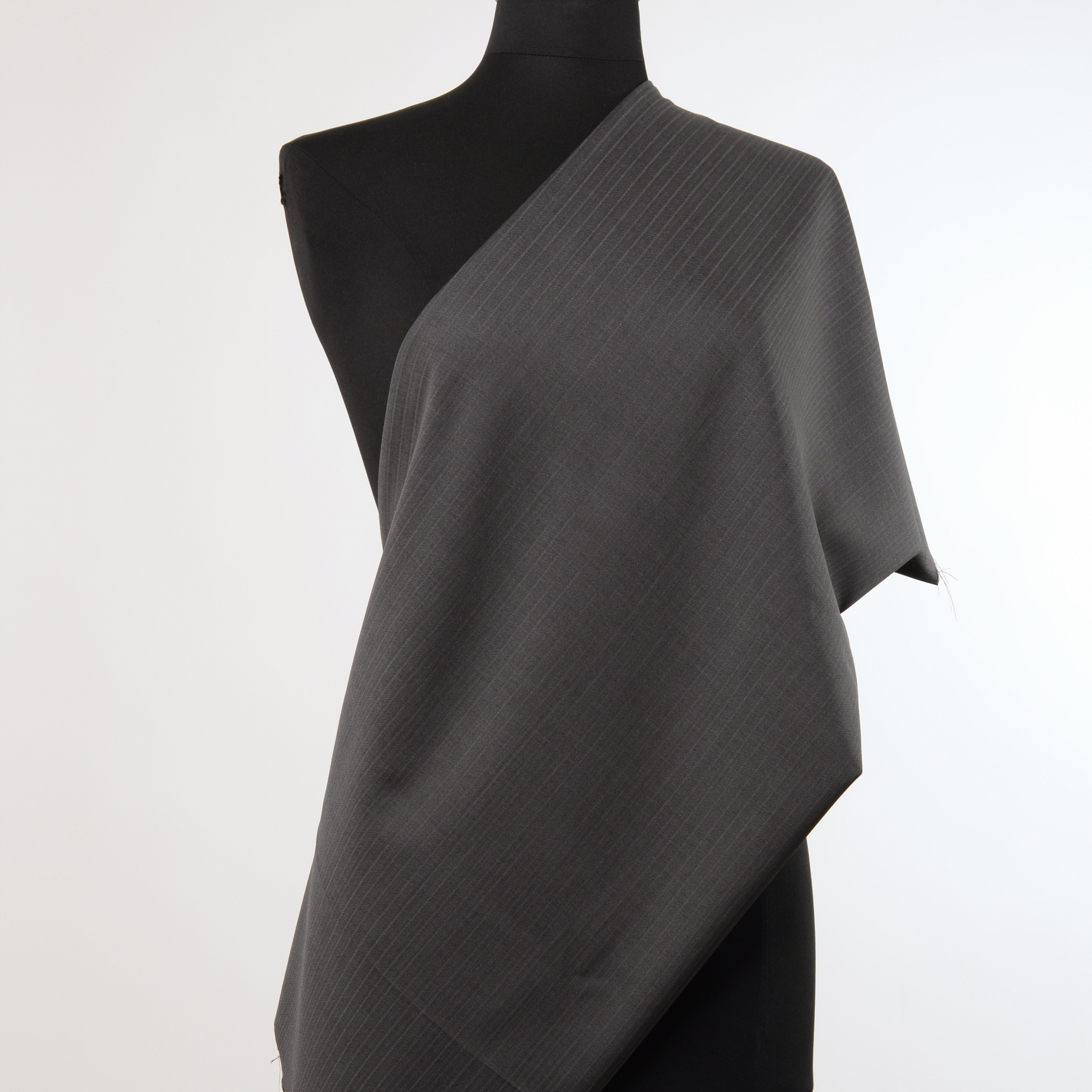 COOL WOOL, STRIPES, MELANGE, IRON GATE (F000008342) - Mannequin