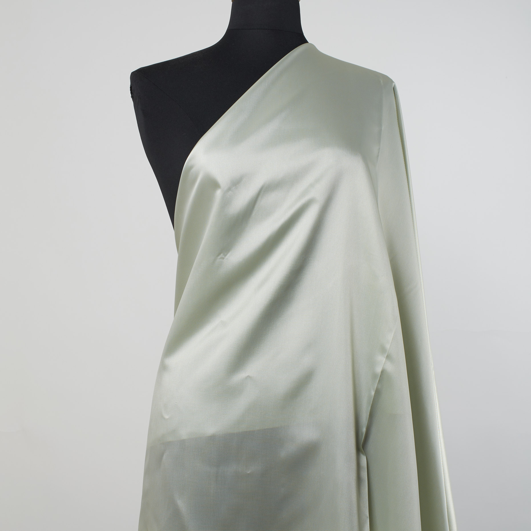 LINING, CUPRO, WHITE JADE (F000003513) - Mannequin