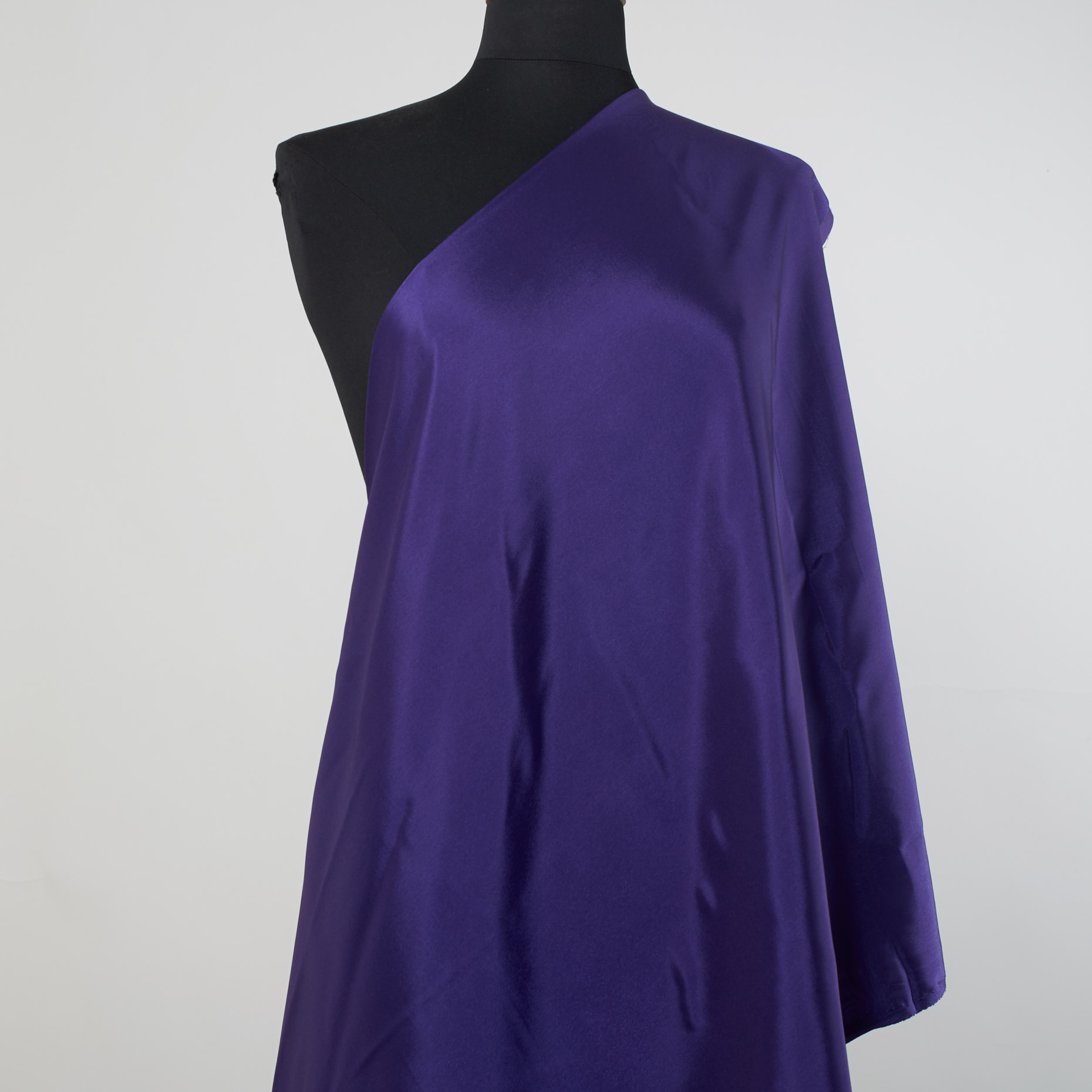 Doublure , Violet Indigo (F000021306) - Mannequin